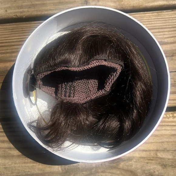 Luxy Neutral Brown Clip-In Bun - Excellent Used Condition - Picture 4 of 5